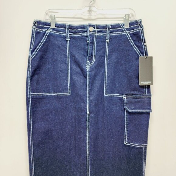 True Religion Rinse Dark Blue Denim Long Cargo Utility Skirt NWT Womens Size 29 - Picture 7 of 14